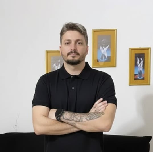 Leonardo Natércio - Desenvolvedor front-end